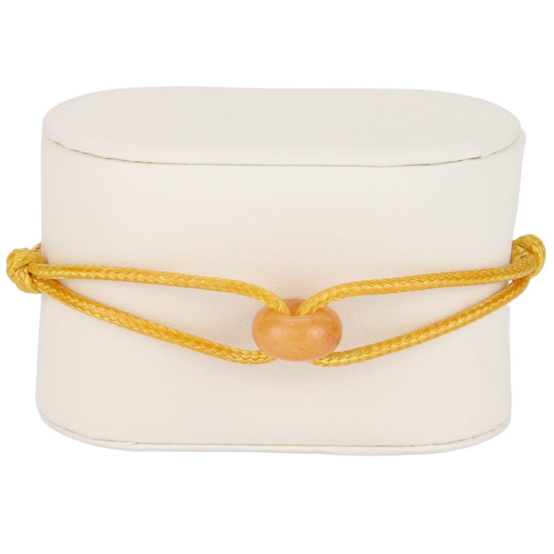 Bracelet Cordon Jaune Doré avec Anneau en Pierre Naturelle