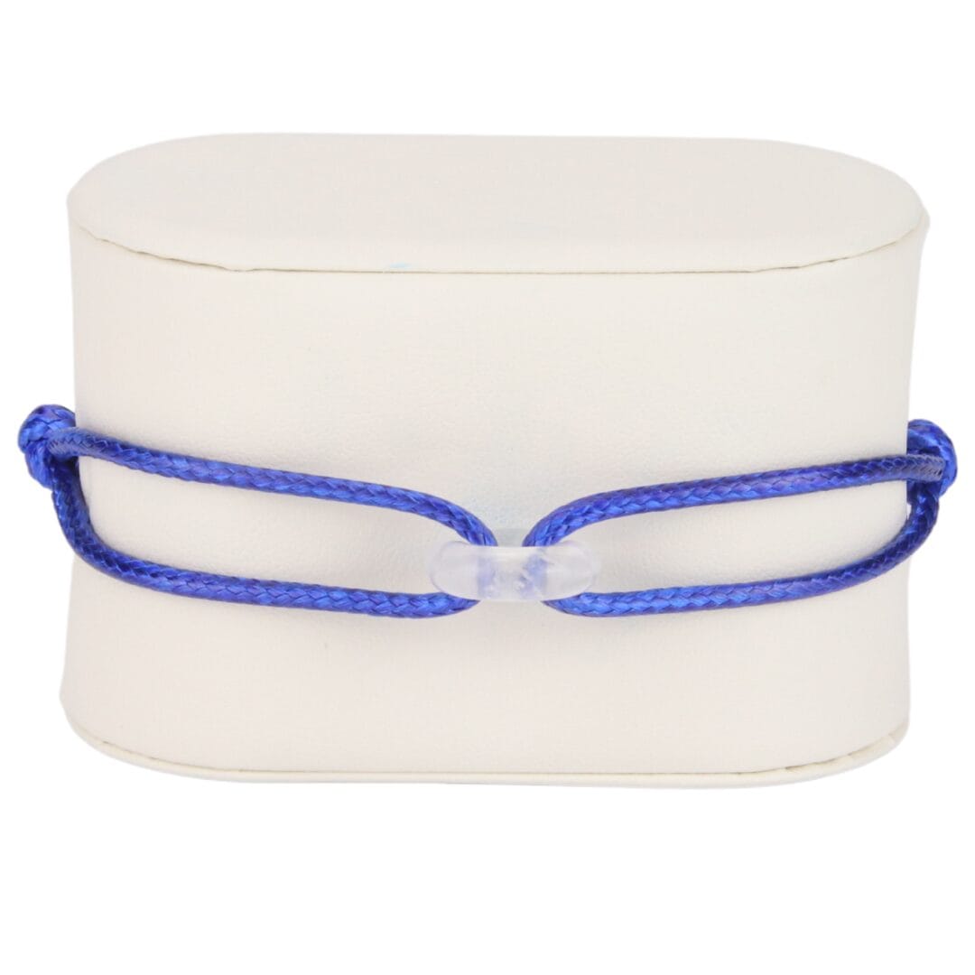 Bracelet Cordon Bleu Métallisé avec Perle Transparente